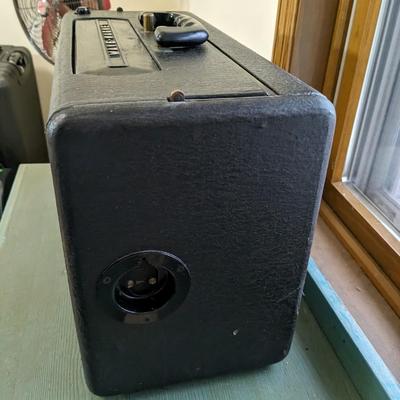 Vintage Zenith Trans Oceanic Wave-Magnet Multi Band Shortwave Radio