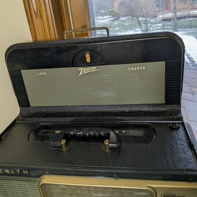 Vintage Zenith Trans Oceanic Wave-Magnet Multi Band Shortwave Radio
