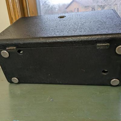 Vintage Zenith Trans Oceanic Wave-Magnet Multi Band Shortwave Radio