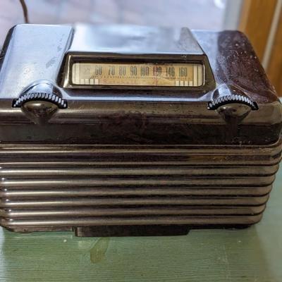 Setchell-Carlson 416 "Frog Eyes" (1946) Radio