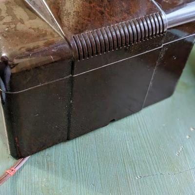Setchell-Carlson 416 "Frog Eyes" (1946) Radio