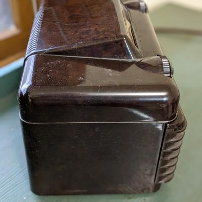 Setchell-Carlson 416 "Frog Eyes" (1946) Radio