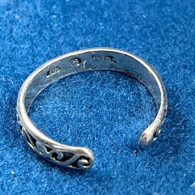 STERLING FILIGREE TOE RING