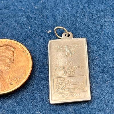 INTERNATIONAL MONETARY MINT 1g .999 FINE SILVER PENDANT/CHARM