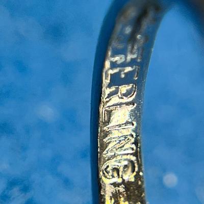 STERLING DOTTED BAND RING 