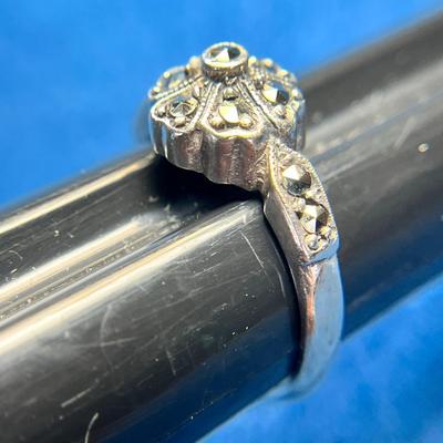 INTRICATE SILVER, MARCASITE RING