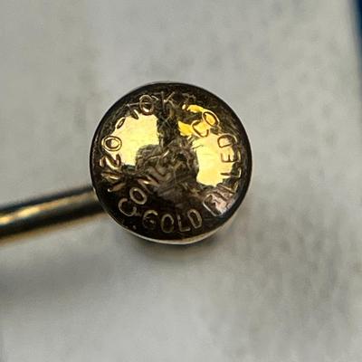 1/20 10kt GOLD FILLED EARRINGS WITH POLISHED STONE INSET