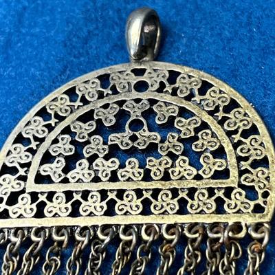 OPENWORK PENDANT WITH LONG CHAIN DANGLES