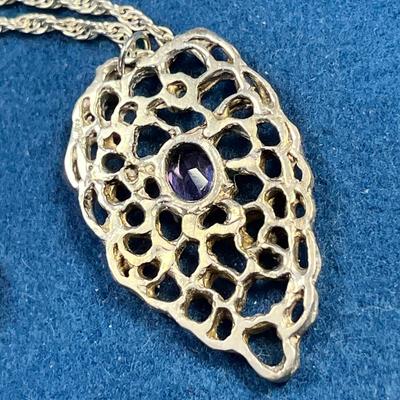 STERLING OPENWORK LEAF? PENDANT NECKLACE WITH INSET PURPLE RHINESTONE