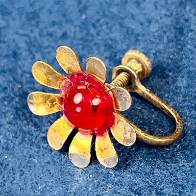 VINTAGE STERLING FLOWER EARRINGS WITH RED STONE