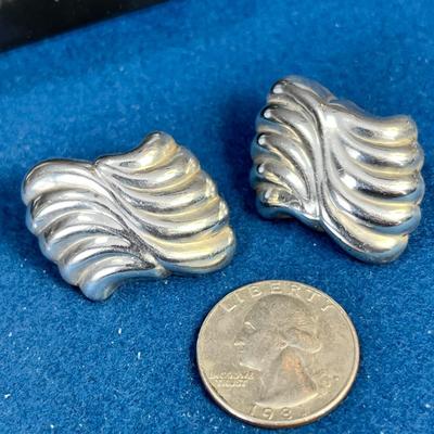 STERLING SWIRLED EARRINGS
