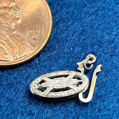 DELICATE STERLING NECKLACE CLASP