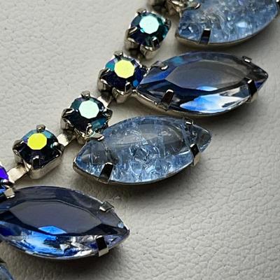 BEAUTIFUL BLUE MARQUIS SHAPED RHINESTONES NECKLACE