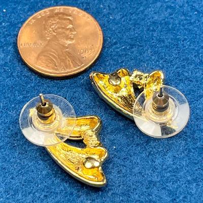 SHINY GOLD WING-LIKE EARRINGS WITH CLEAR RHINESTONE ACCENT