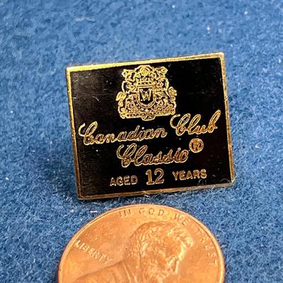 BLACK AND GOLD "CANADIAN CLUB CLASSIC" LAPEL PIN