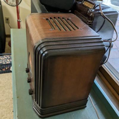 Sparton 517 Mini Tombstone (1930s)