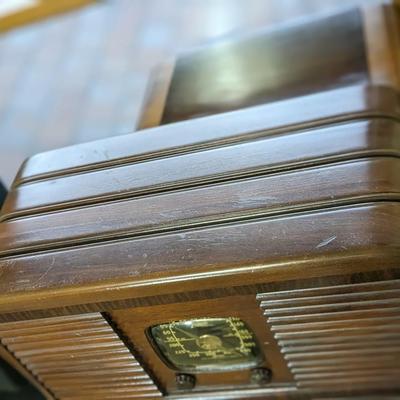 Vintage Zenith 5A10
