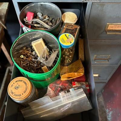Shop / Garage Metal Drawer Set w/ Hardware Inside