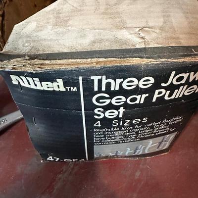 Allied 3 Jaw Gear Pullers