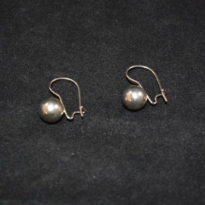 925 Sterling Ball Earrings, 1.9g
