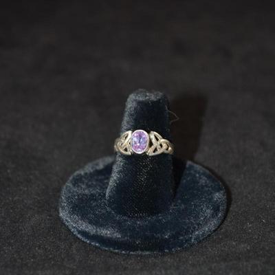 Vintage 925 Sterling Trinity Knot Ring w/ Amethyst Size 7, 2.5g