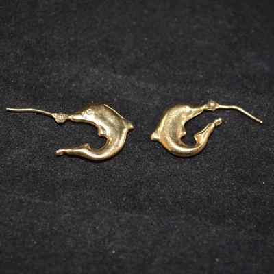 14k Gold Dolphin Earrings, 0.7g
