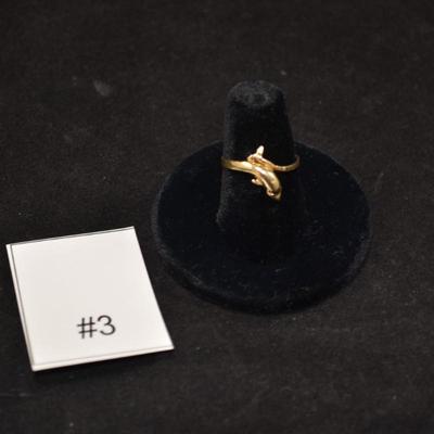 14k Gold Dolphin Ring Size 7, 1.5g