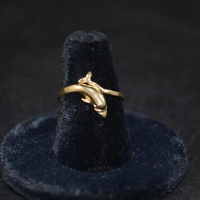 14k Gold Dolphin Ring Size 7, 1.5g