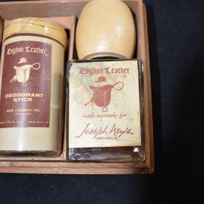 Vintage Joseph Neyâ€™s English Leather Gift Set 5.5â€x5.5â€x2.5â€