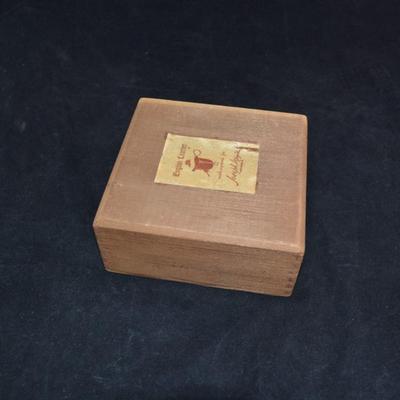 Vintage Joseph Neyâ€™s English Leather Gift Set 5.5â€x5.5â€x2.5â€