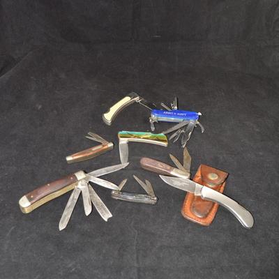Lot of Vintage Pocket Knives
