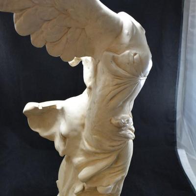 Vintage AMR Studios â€œNike of Samothraceâ€ Winged Victory Plaster Reproduction