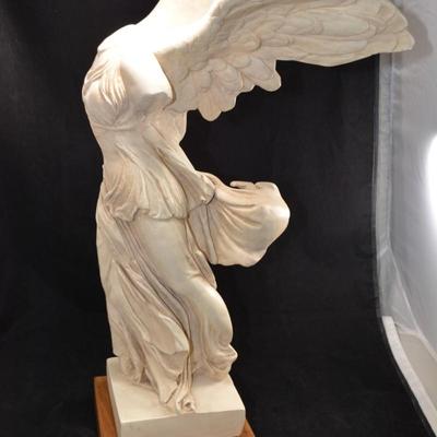 Vintage AMR Studios â€œNike of Samothraceâ€ Winged Victory Plaster Reproduction