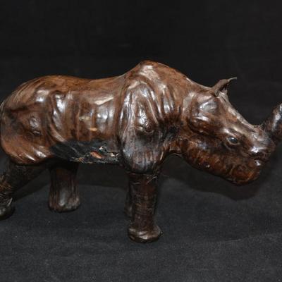 Small Leather Rhinoceros 8x5