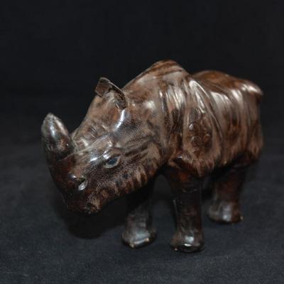 Small Leather Rhinoceros 8x5