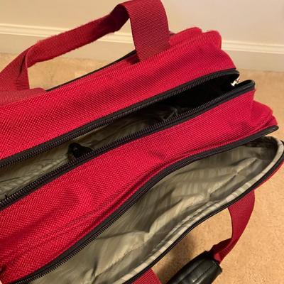 Ricardo Three-Piece Luggage Set & Pair of Luggage Racks (BD1-HS)