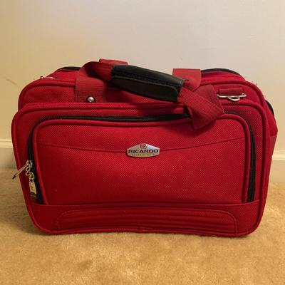 Ricardo Three-Piece Luggage Set & Pair of Luggage Racks (BD1-HS)