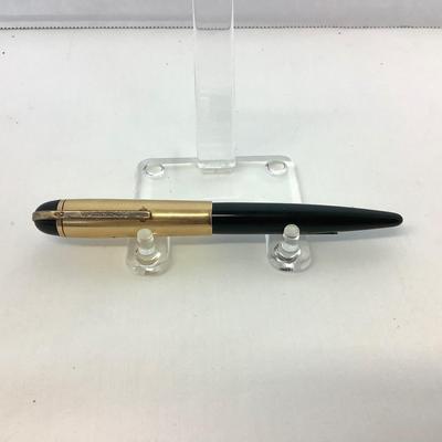 1120 Vintage Eversharp Skyline Fountain Pen