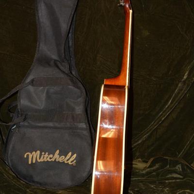 MITCHELL MDJ-10 Junior Dreadnought Â¾ Acoustic Guitar w/ Gig Bag