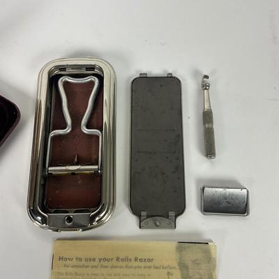 138 Vintage Rolls Razor "Viscount" Model with Traveling Case