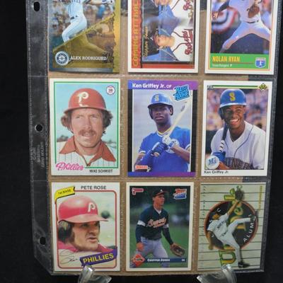 Lot of MLB Hall of Famers Baseball Cards