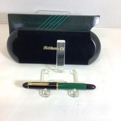 1128 Pelikan 120 Germany Fountain Pen Complete with Box