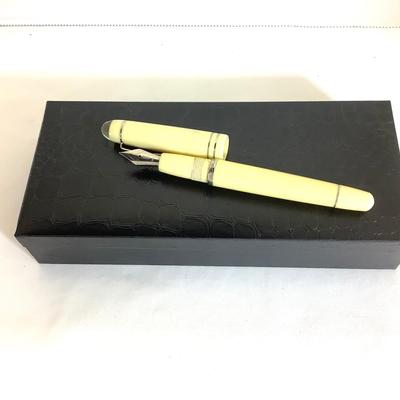 1130 Delta Pen Anni 70 Italy Fountain Pen