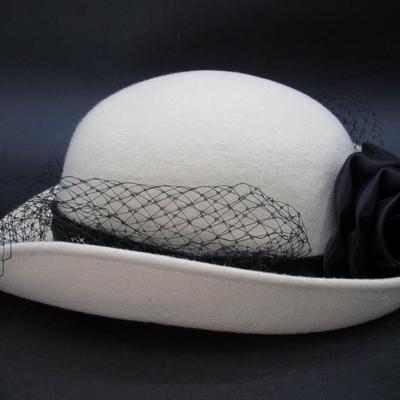 London studio Black & White Straw Bowler Netted Hat with Bow