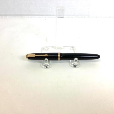 1142 Vintage Parker Fountain Pen Made in England