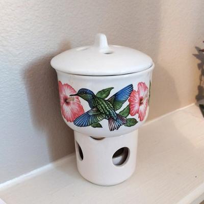 SCENTED WAX WARMER AND HOME DECOR