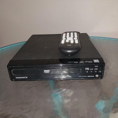 MAGNAVOX COMBO VCR/DVD PLAYER AND A MAGNAVOX DVD PLAYER