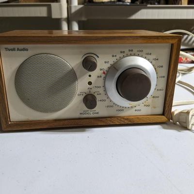 Henry Kloss Model One AM/FM Table Top Analog Radio Walnut/Beige