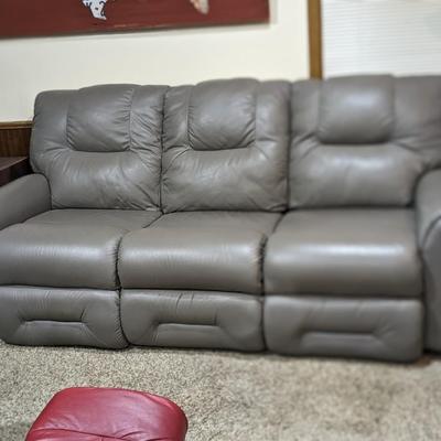 Nice La-Z-Boy Reclining Leather Grey Couch