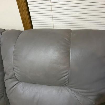 Nice La-Z-Boy Reclining Leather Grey Couch